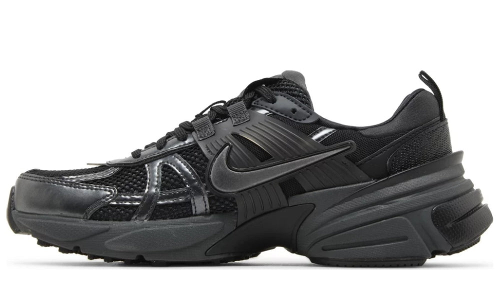 Nike V2K Run Men's Shoes - Black/Anthracite/Dark Smoke Grey