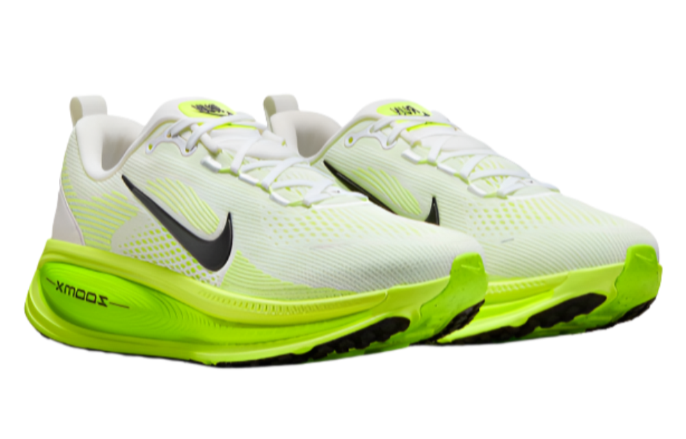 Nike Running Vomero 18 sneakers in white and light green