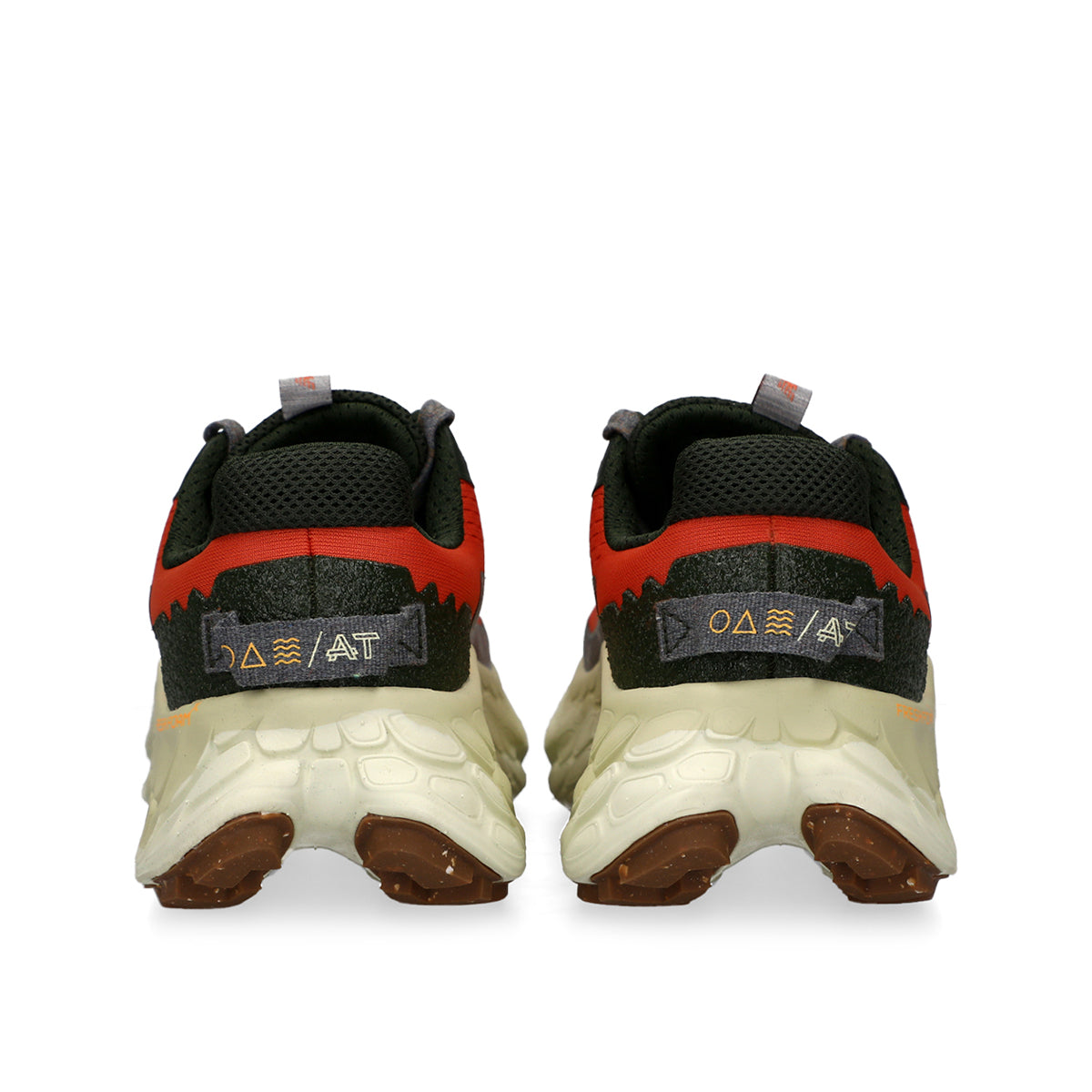 Men's New Balance Fresh Foam X More Trail V3 Orange Trail Running Shoe MTMORCO3