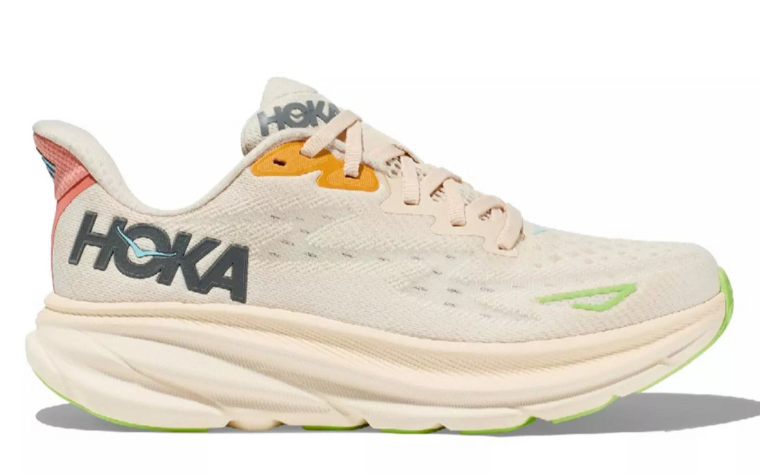 Hoka Clifton 9 – Women’s Vanilla/Astral Lightweight Trainer