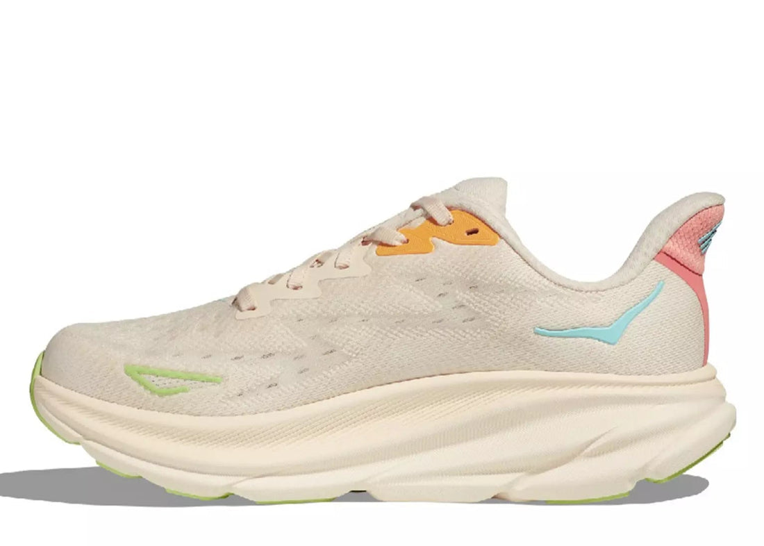Hoka Clifton 9 – Women’s Vanilla/Astral Lightweight Trainer