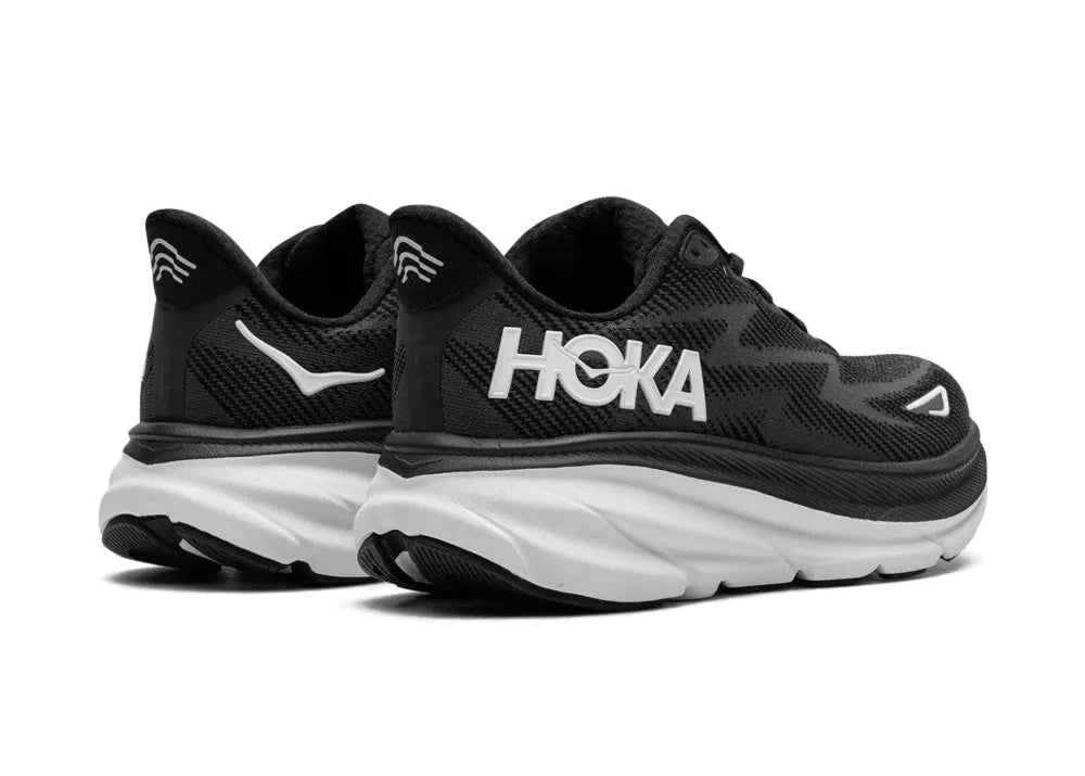 Hoka Clifton 9 – Men’s Black/White Running Trainer