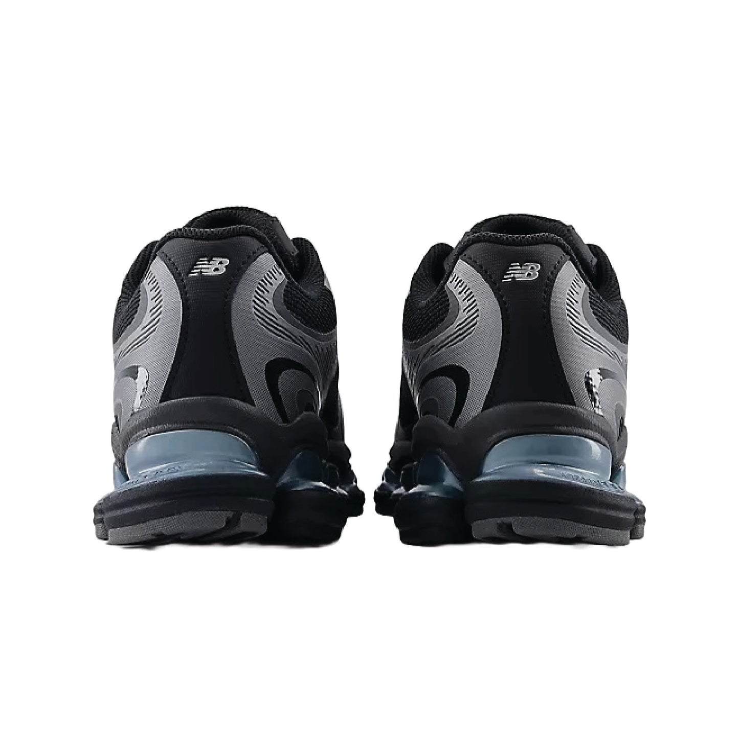 New Balance Abzorb 2000 sneaker in the black/grey colorway